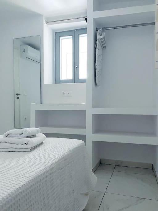 Hh Bay Apartman Logarász Kültér fotó