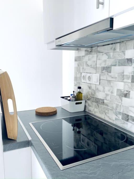Hh Bay Apartman Logarász Kültér fotó