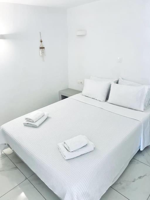 Hh Bay Apartman Logarász Kültér fotó
